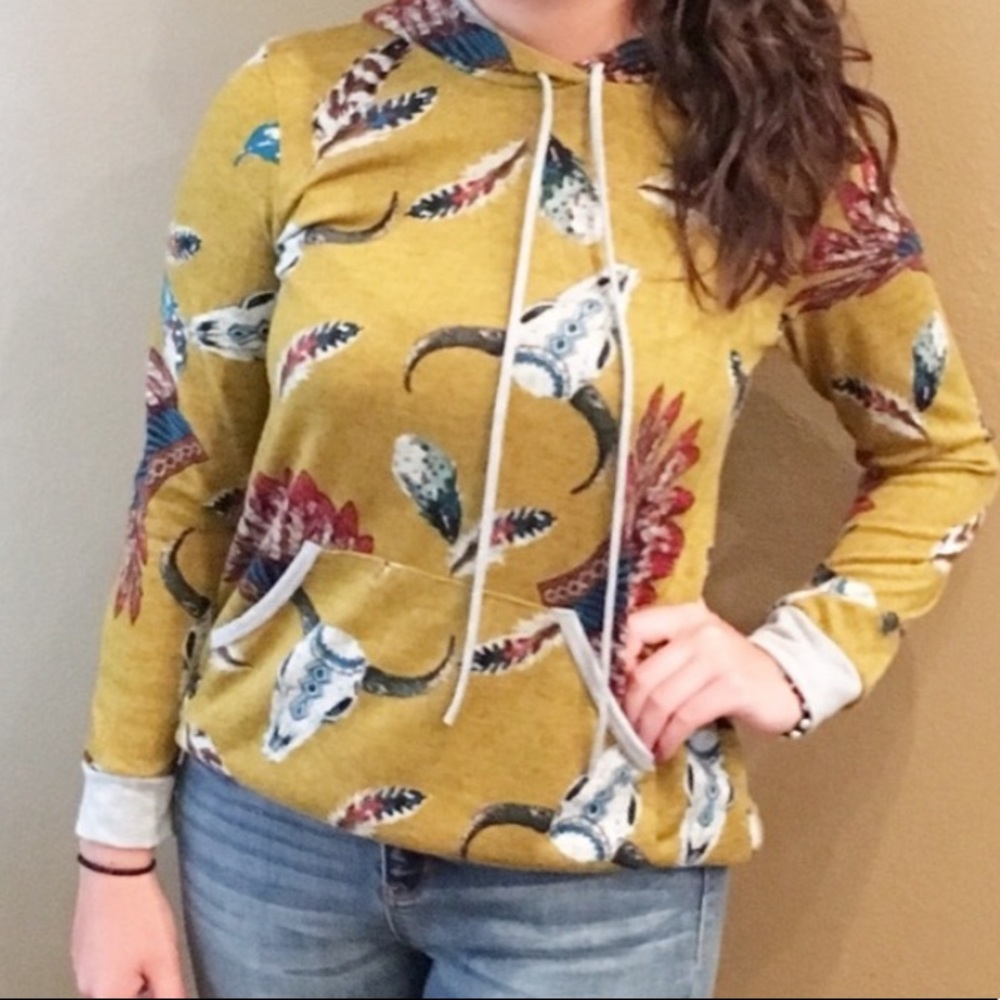Hooded headdress print pullover with front pocket